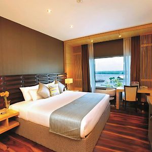 Premium King Room