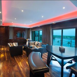 Presidential King Suite
